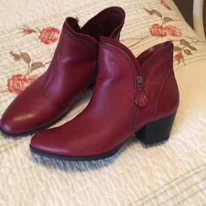 Earth brand angle boot